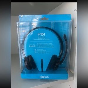 Logitech Stereo Headset H151 3.5 mm Analog with Boom Microphone Black
